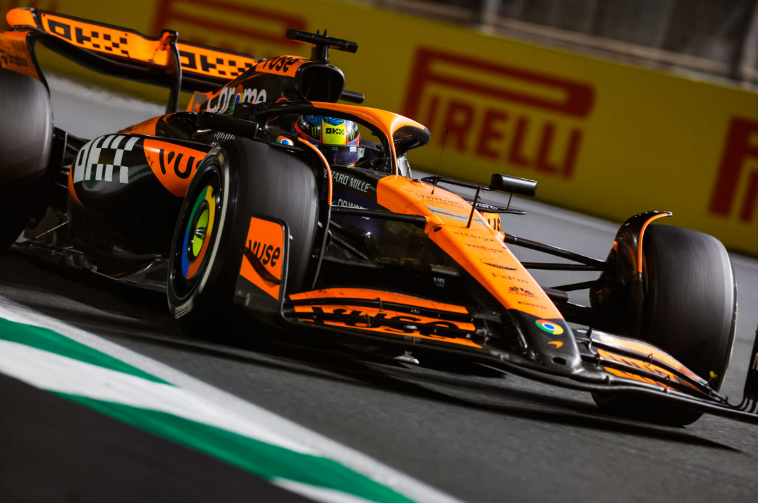 爱游戏官方入口-迈凯伦绝杀阿斯顿马丁，皮亚斯特里刷新纪录的简单介绍