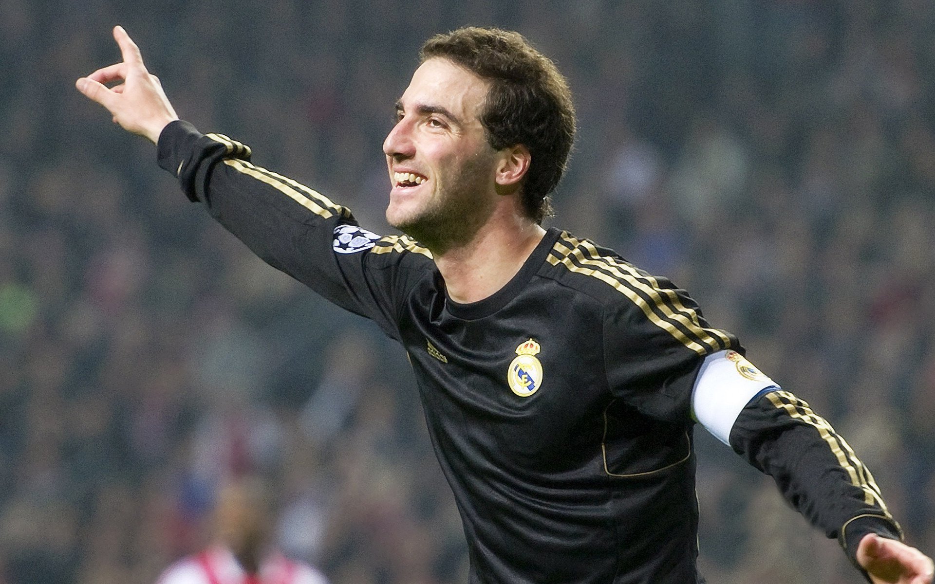 克瓦拉茨赫利亚全程高能输出！摩纳哥与加拿大的跨洲对决，见证新星的崛起