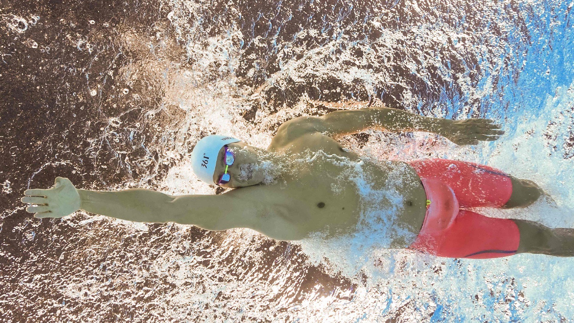 孤星纪元,当尼斯与迪亚斯,在世界的两极同时写入唯一法则